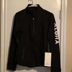 SOLD - Lululemon exclusive zip front jacket.